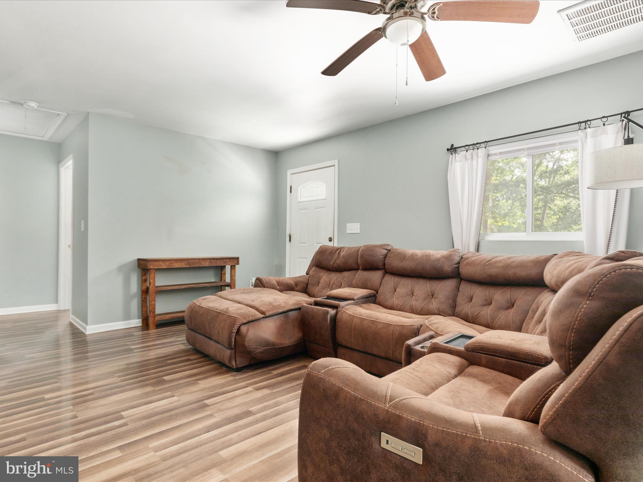 477 CROWFOOT LANE