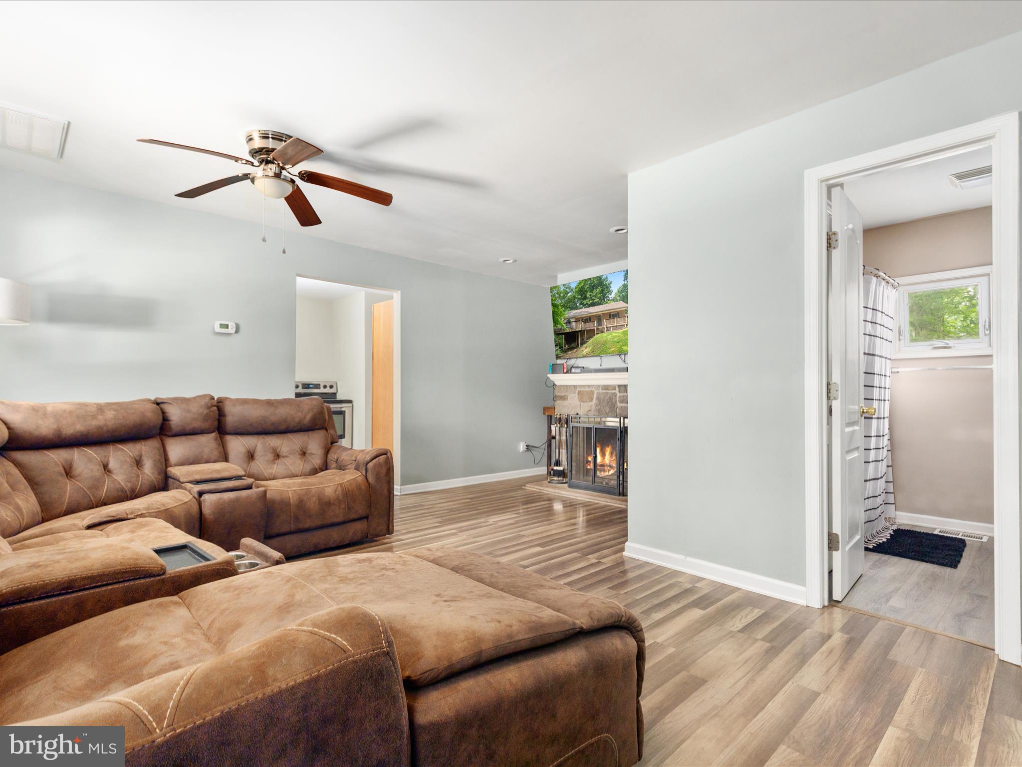477 CROWFOOT LANE
