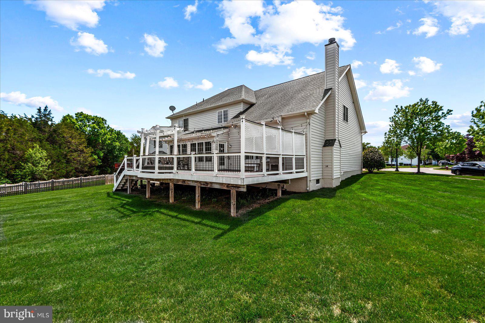 SOUTH RIDING - Residential