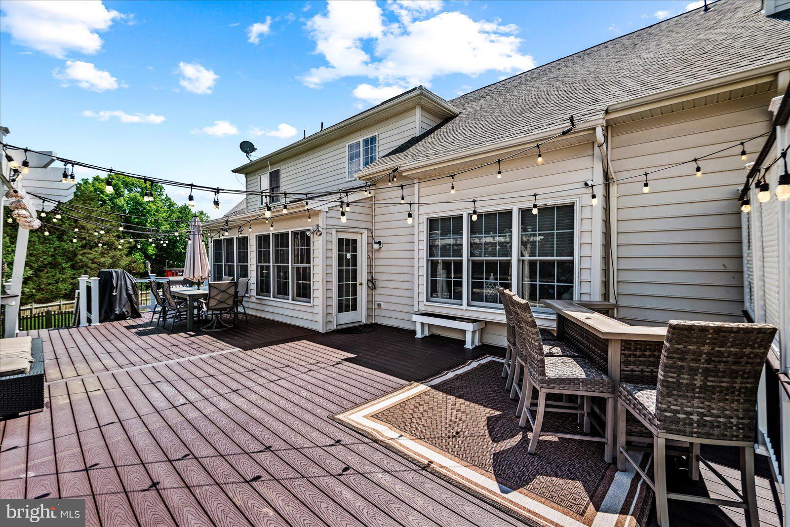SOUTH RIDING - Residential