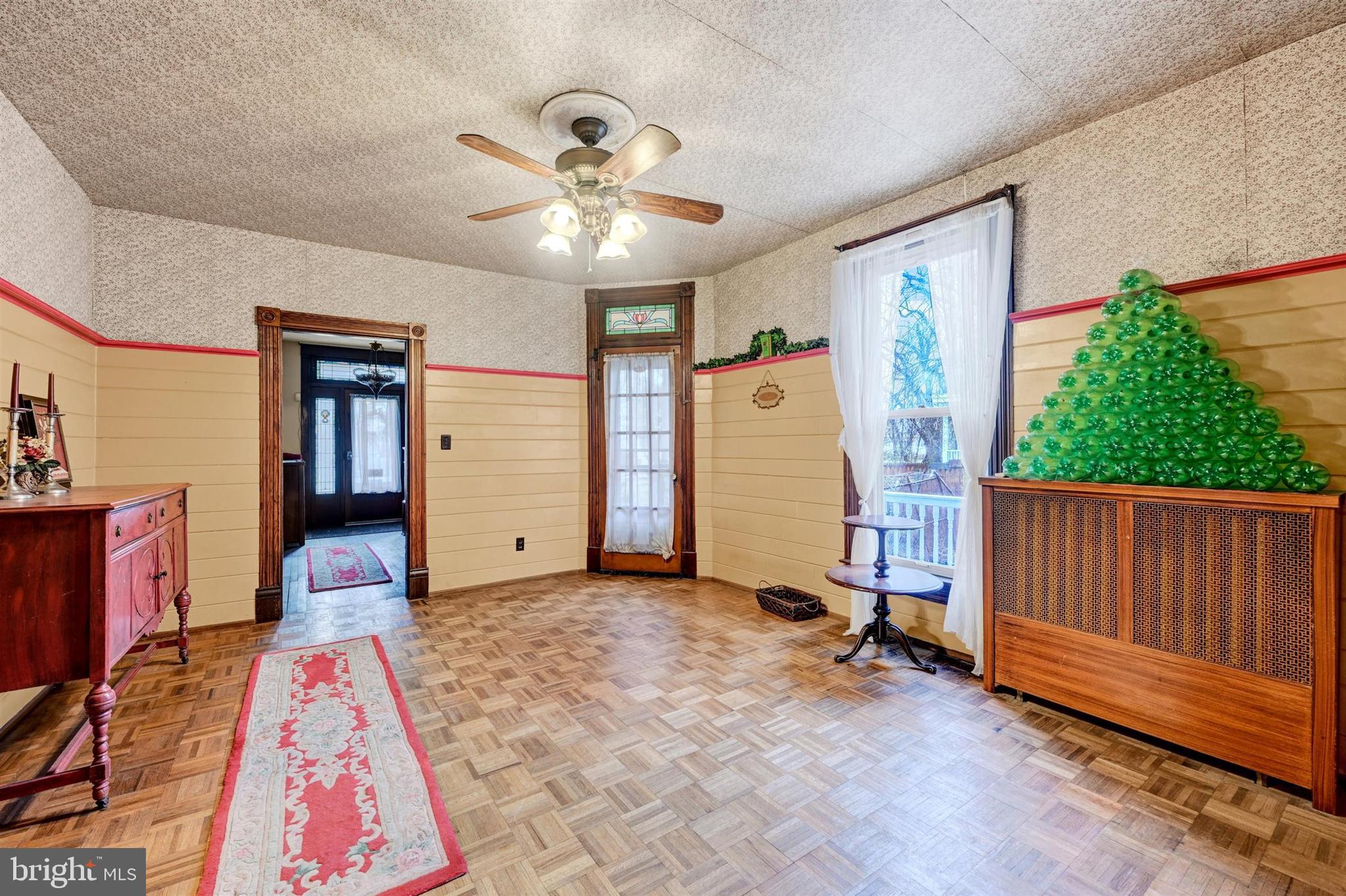 HAMILTON - Residential