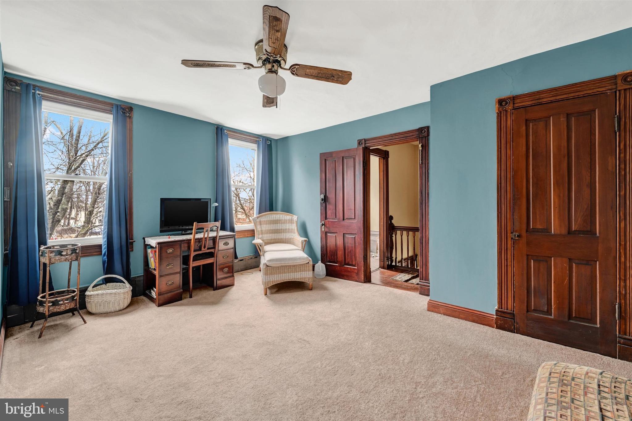 HAMILTON - Residential