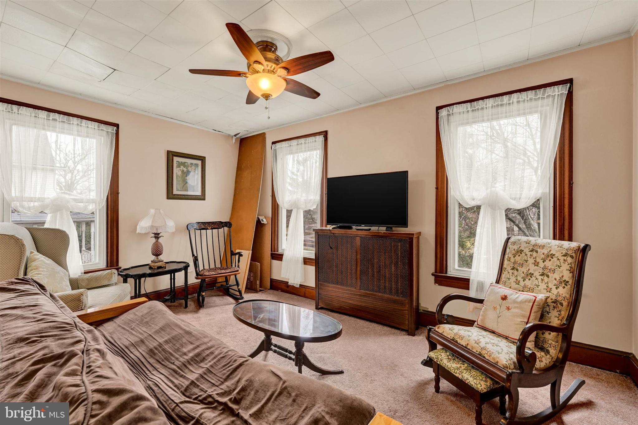 HAMILTON - Residential