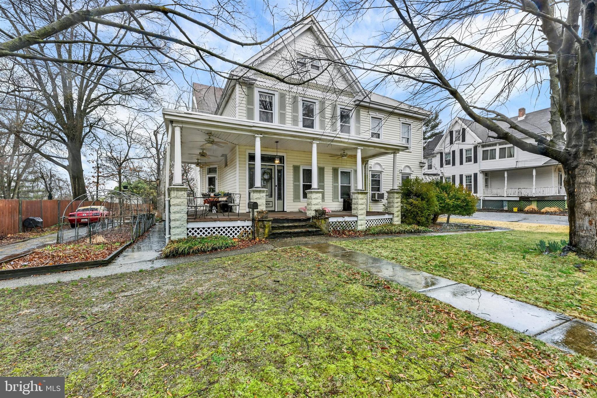 HAMILTON - Residential