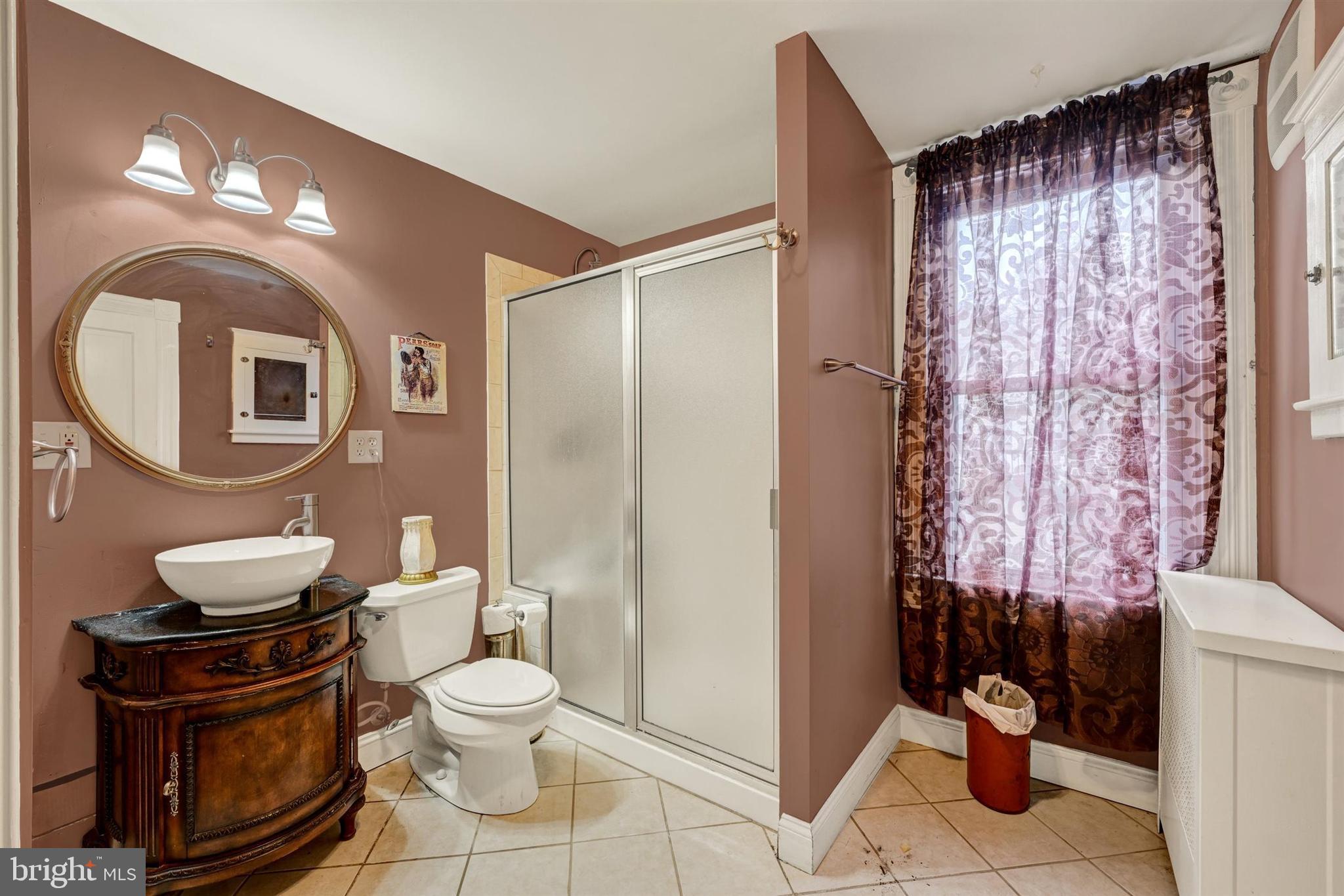 HAMILTON - Residential