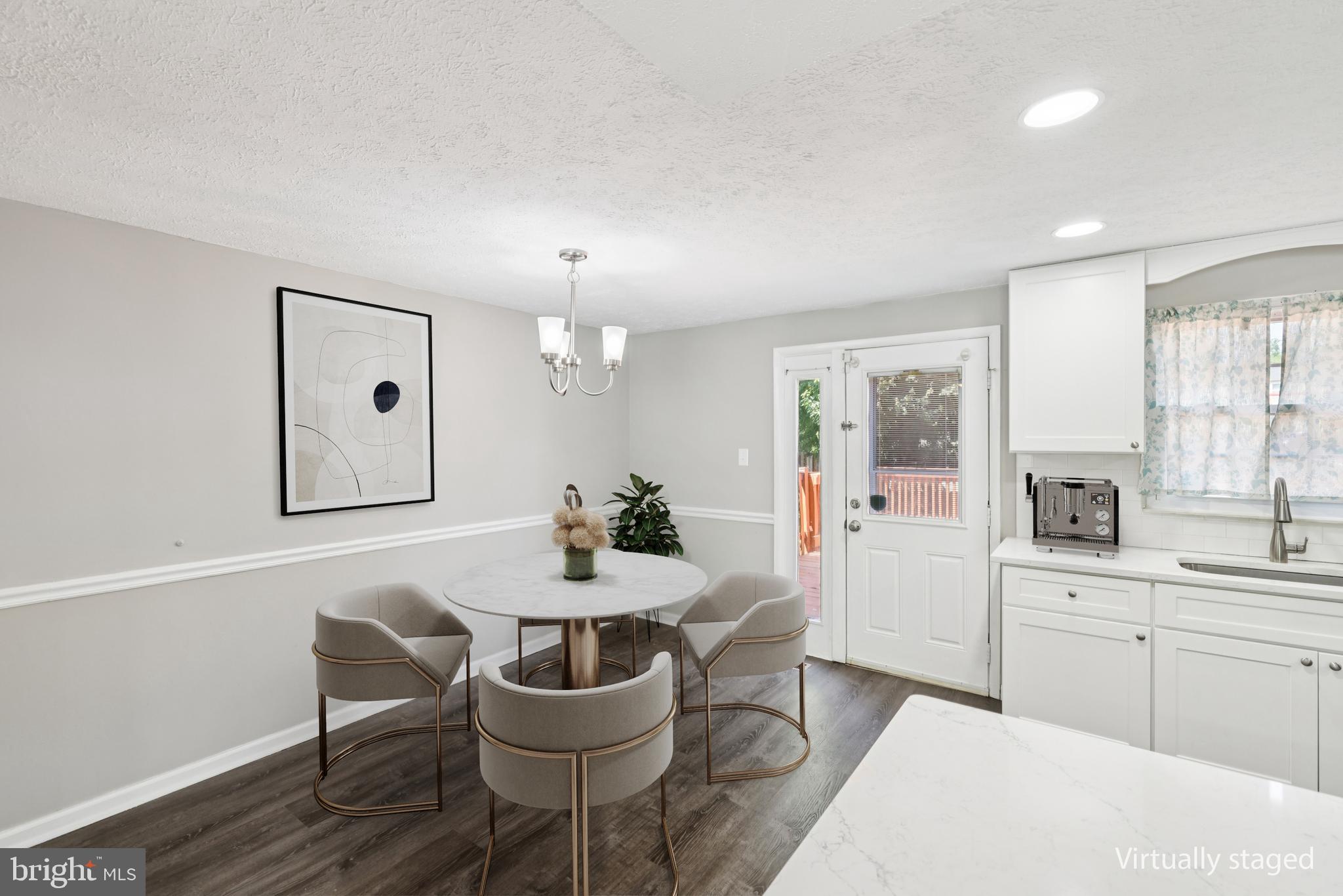 SETTLERS LANDING - Residential