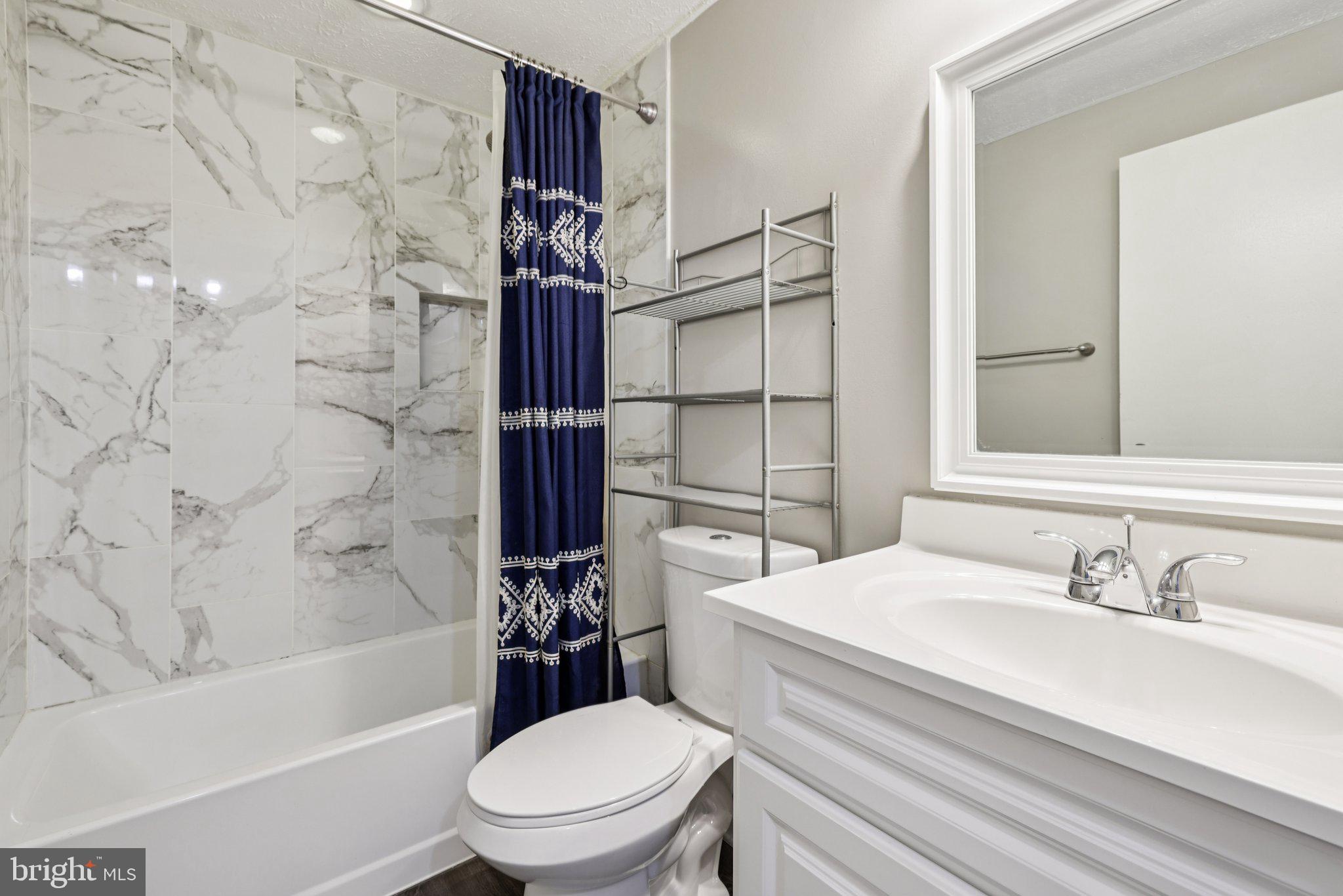 SETTLERS LANDING - Residential