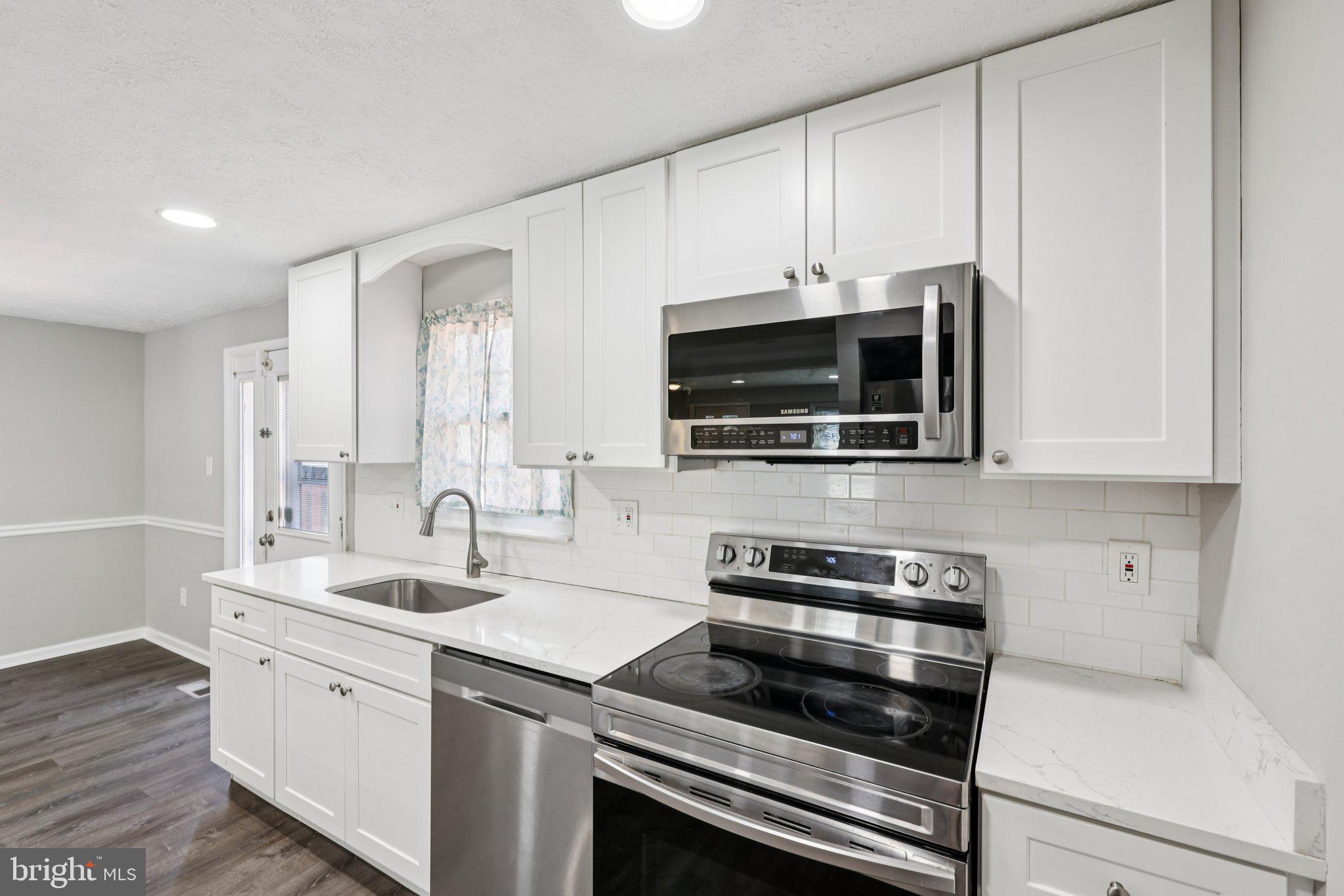 SETTLERS LANDING - Residential