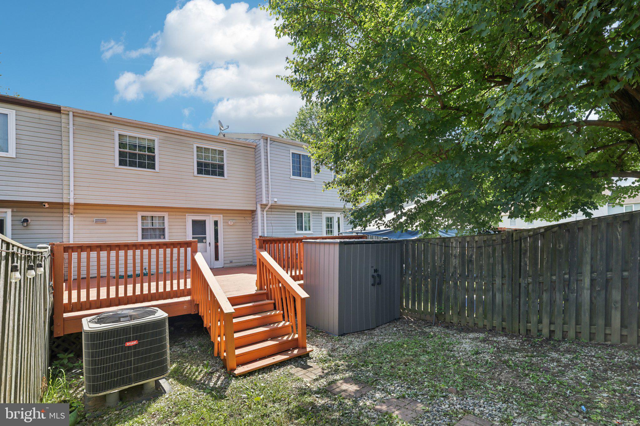 SETTLERS LANDING - Residential