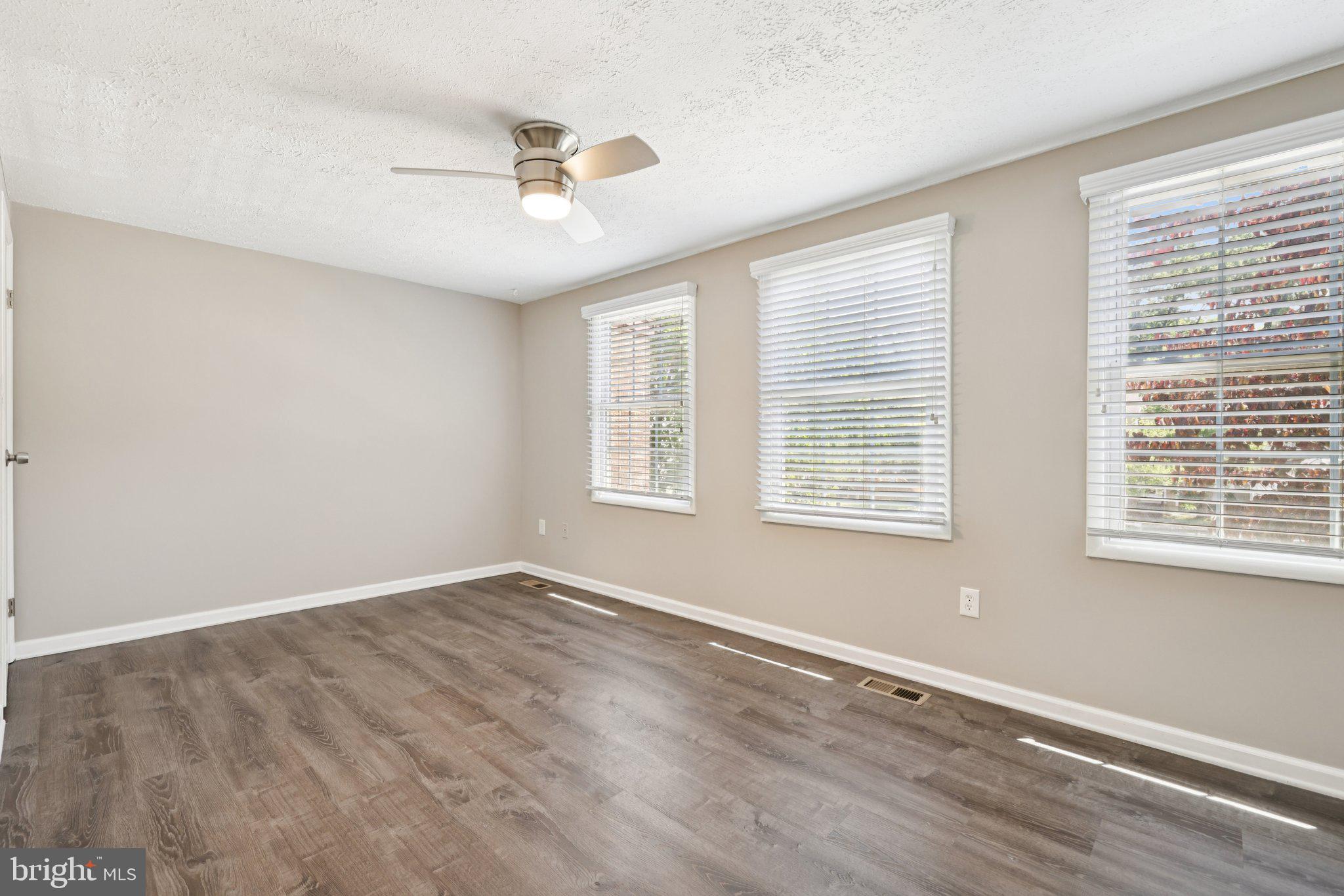 SETTLERS LANDING - Residential