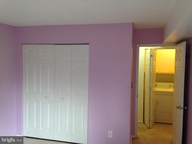 HERITAGE COURT - Residential Lease