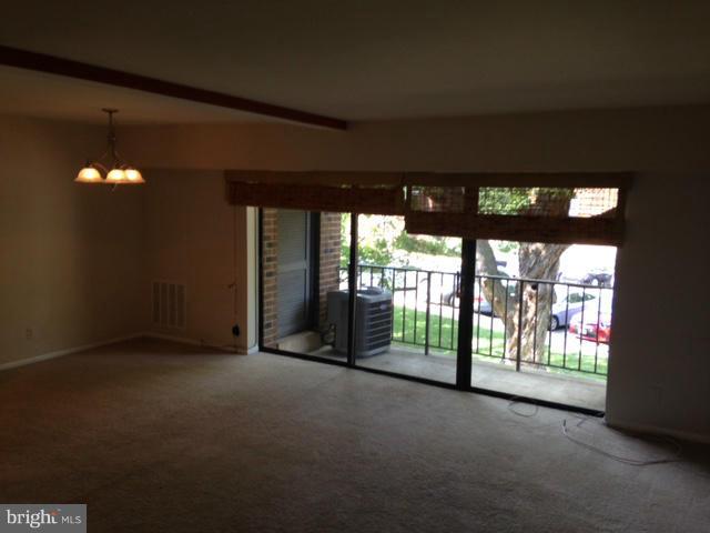 HERITAGE COURT - Residential Lease