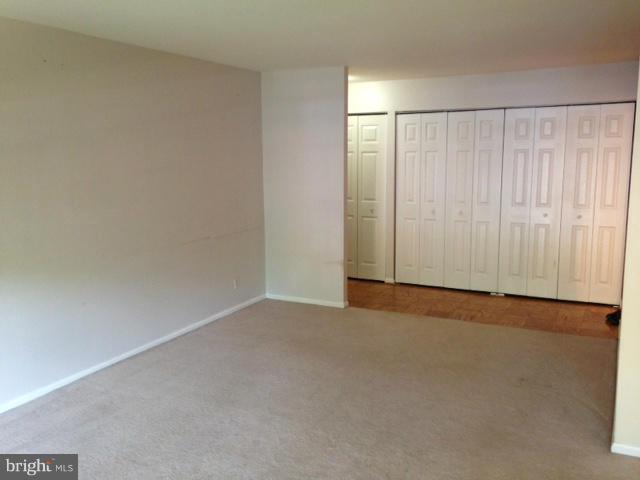 HERITAGE COURT - Residential Lease