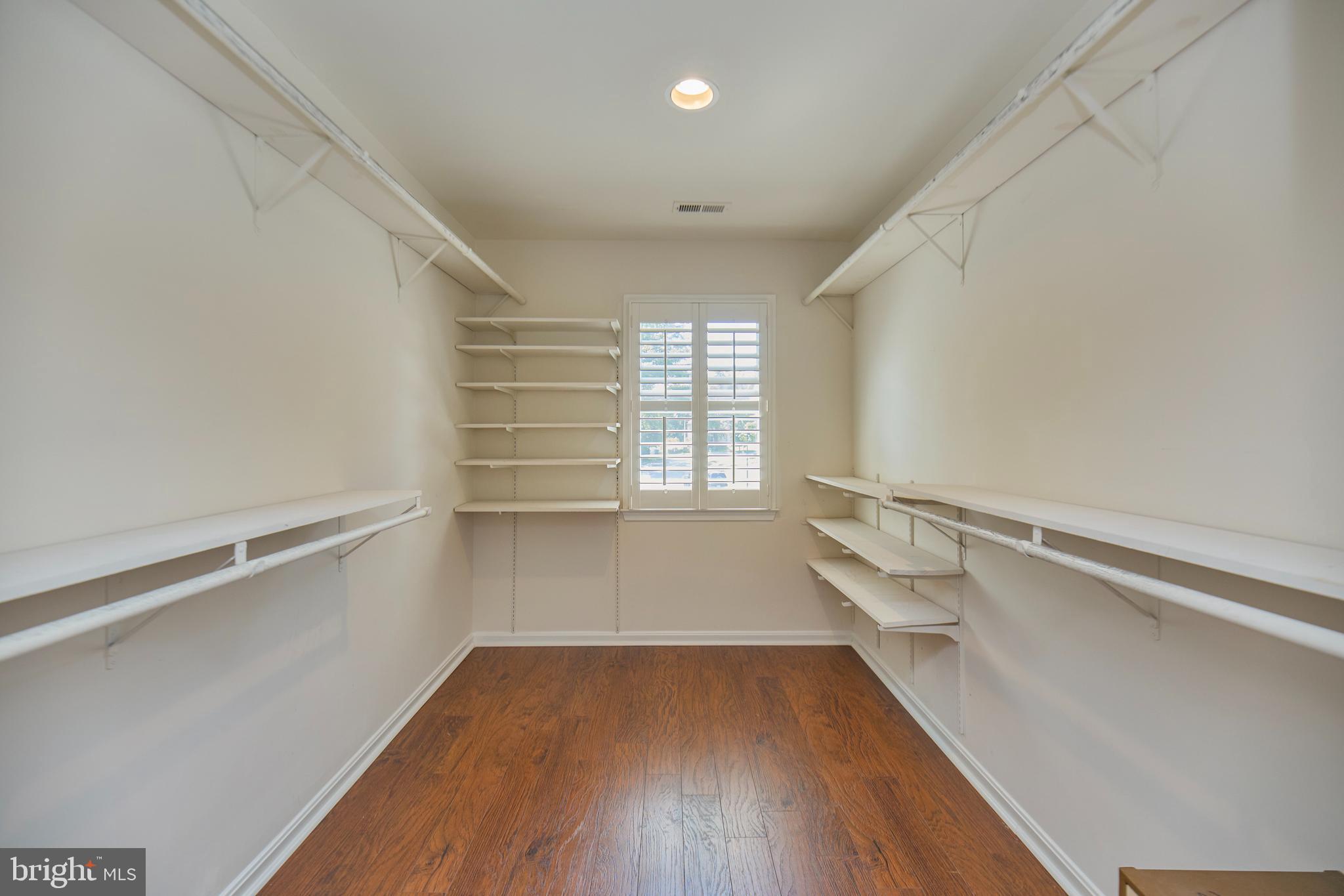 BALMORAL - Residential