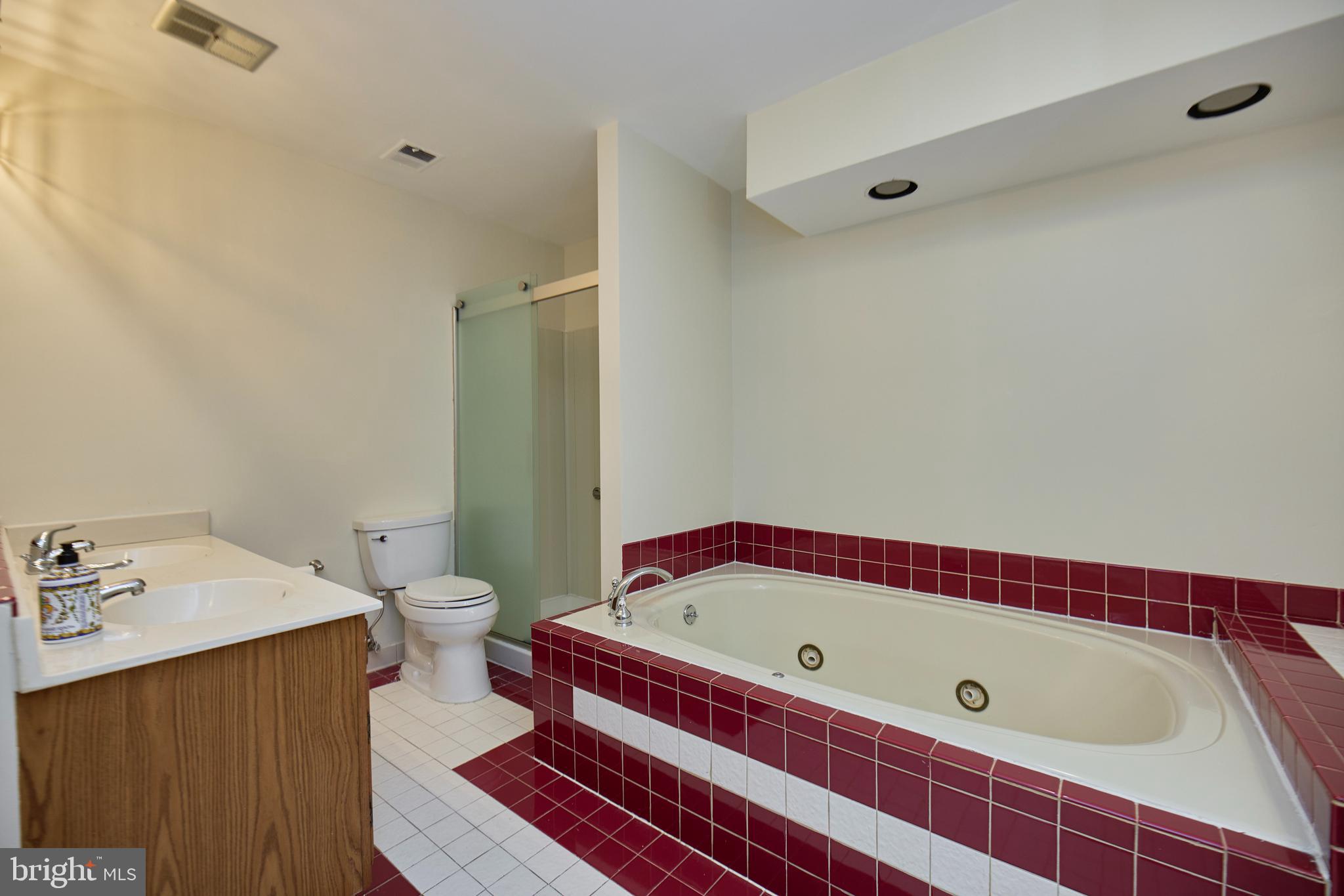 BALMORAL - Residential