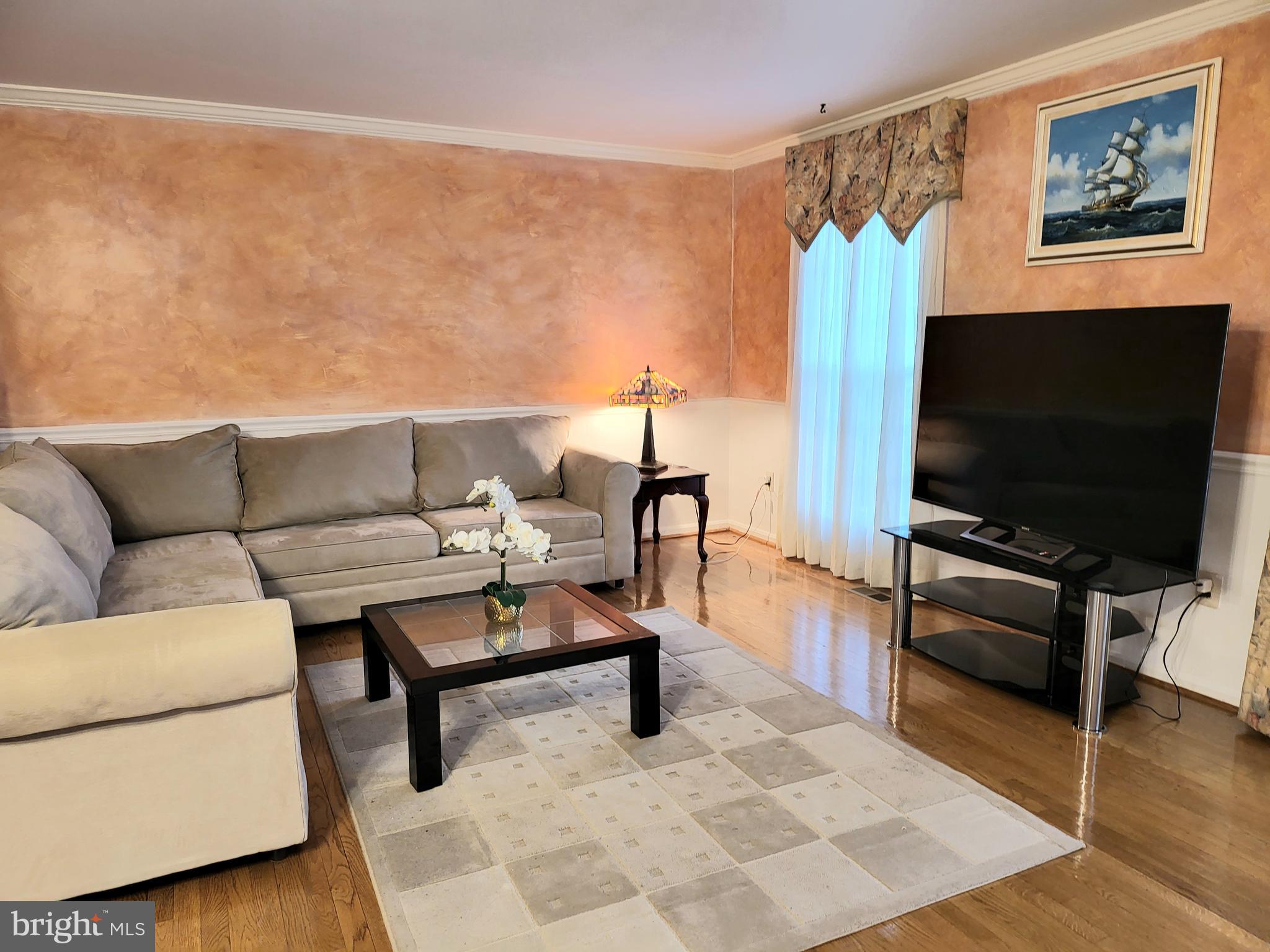 HALLOWELL - Residential