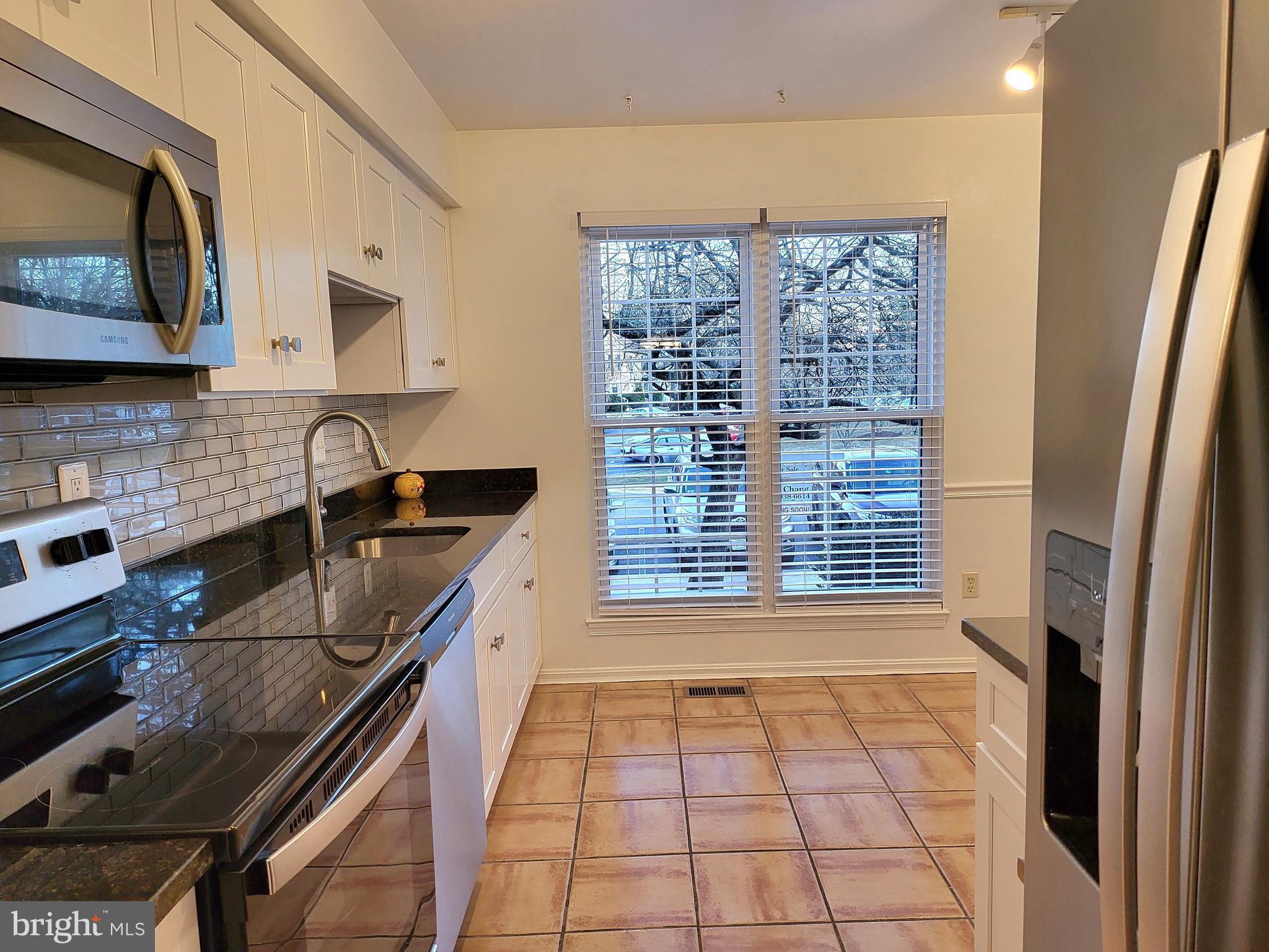 HALLOWELL - Residential