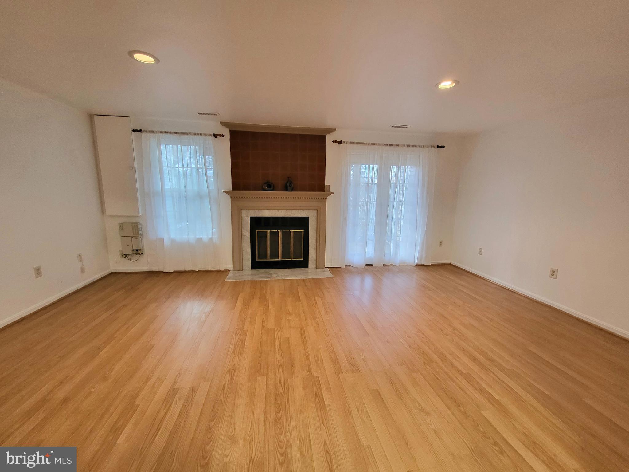 HALLOWELL - Residential