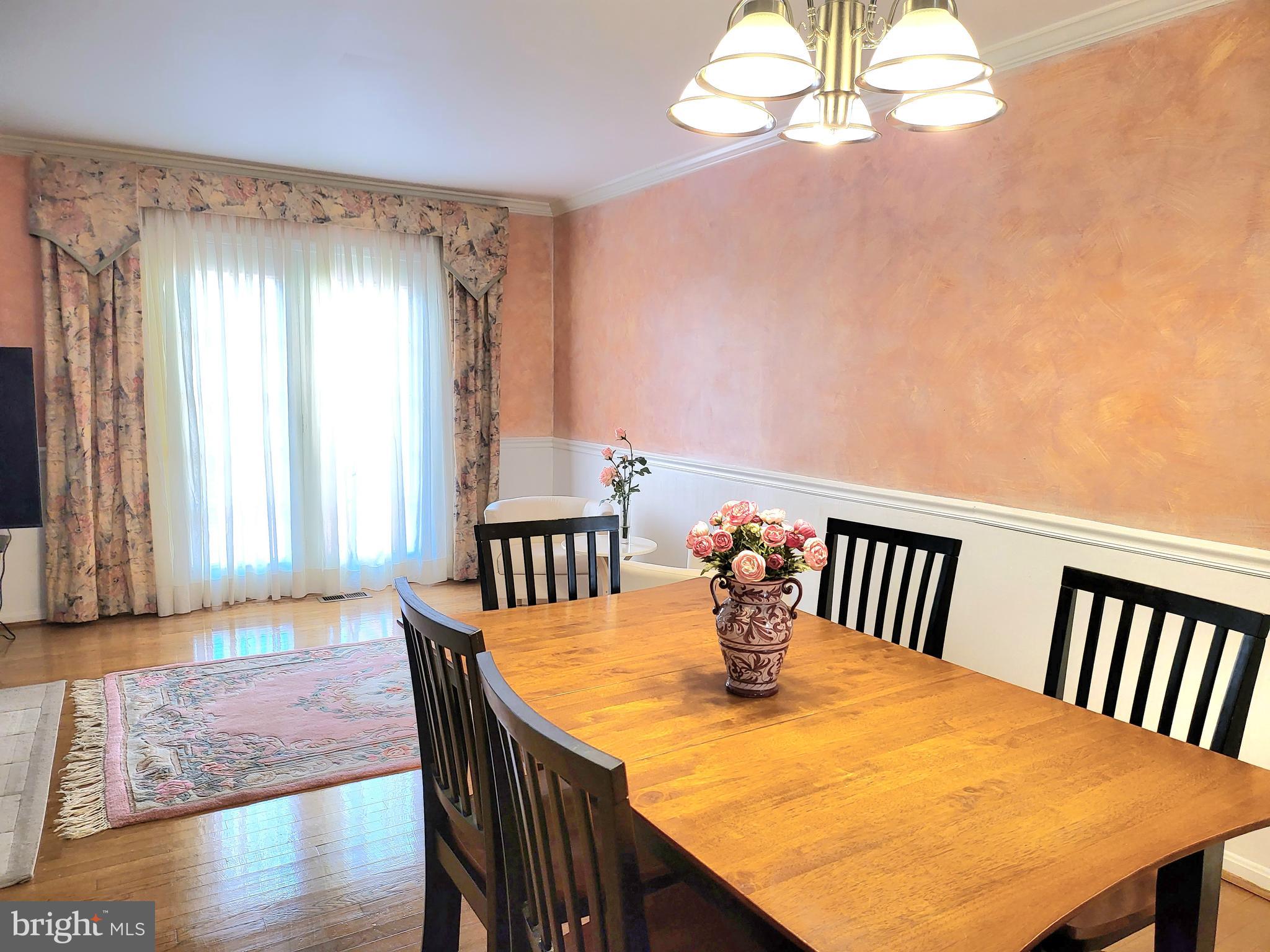 HALLOWELL - Residential