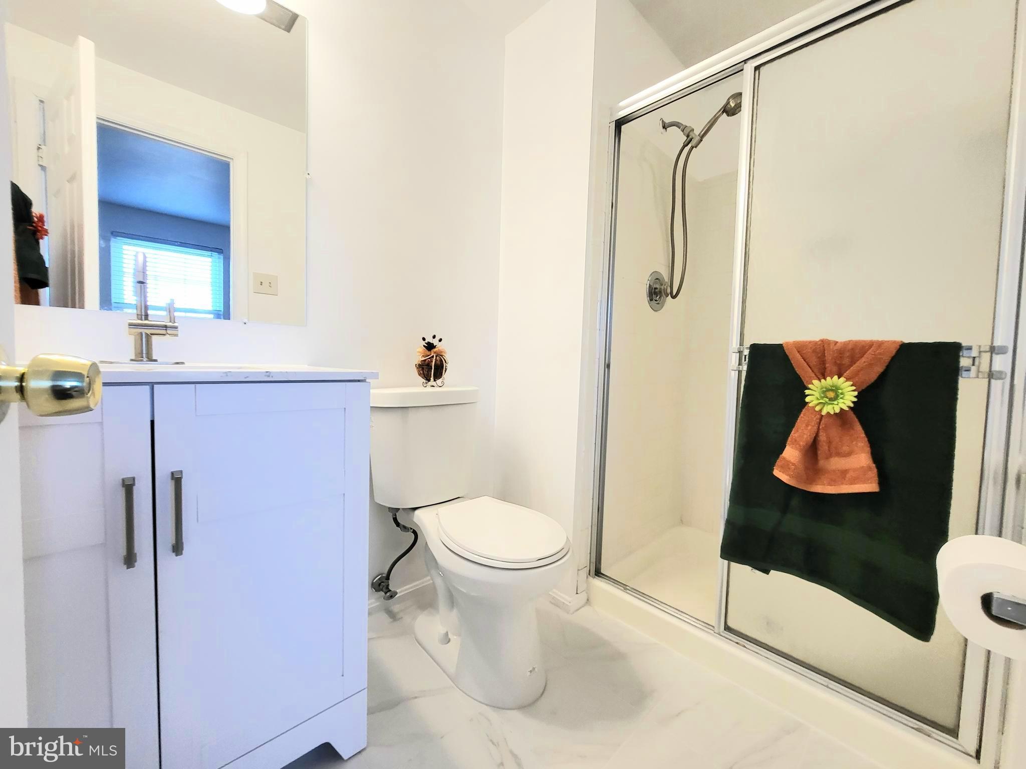 HALLOWELL - Residential