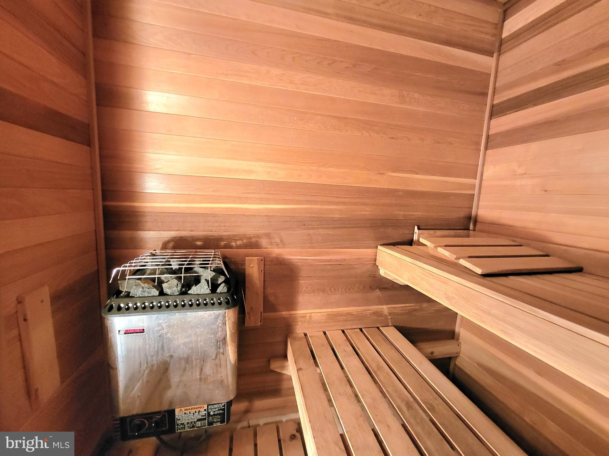 HALLOWELL - Residential