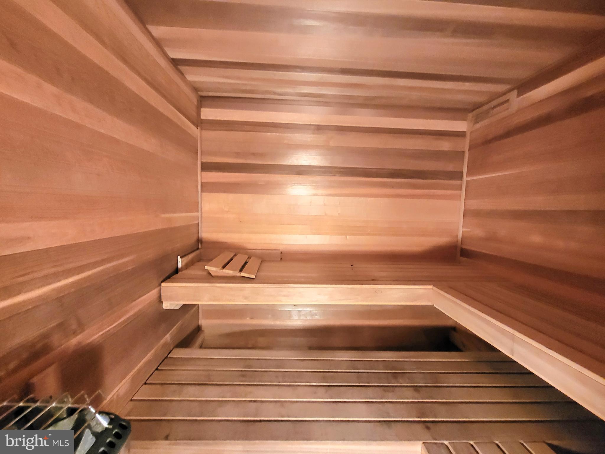 HALLOWELL - Residential