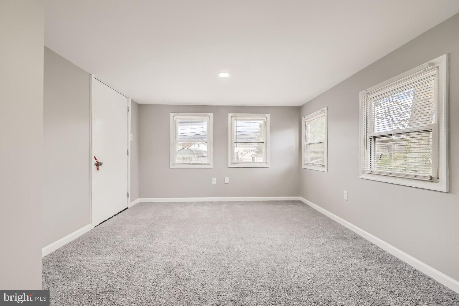 OVERLEA - Residential