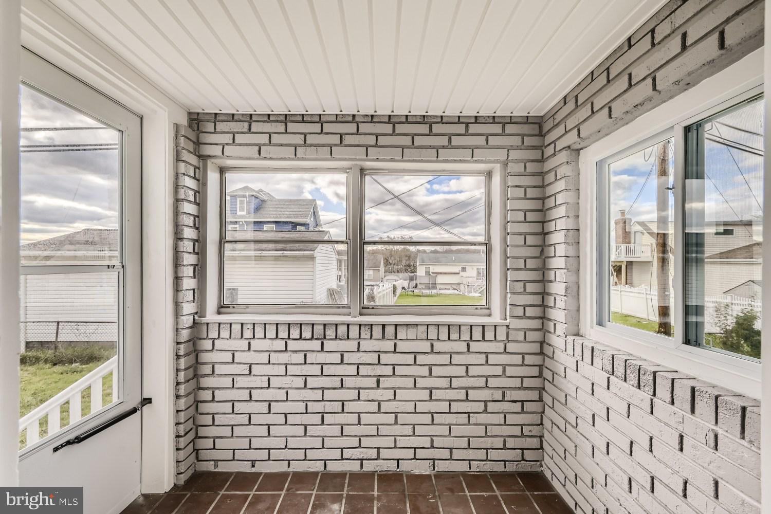 OVERLEA - Residential