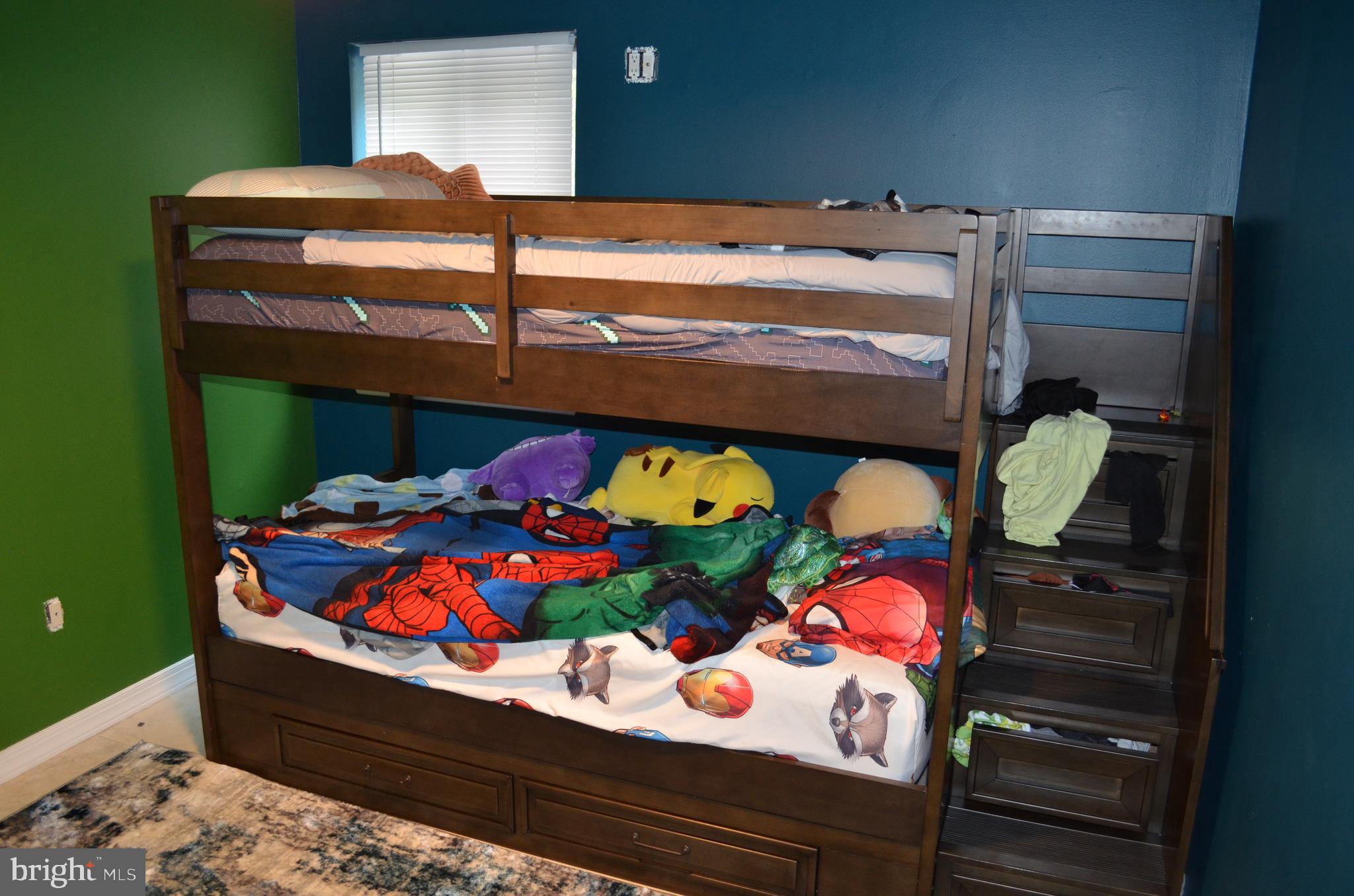 PAINTERS CROSSING - Residential