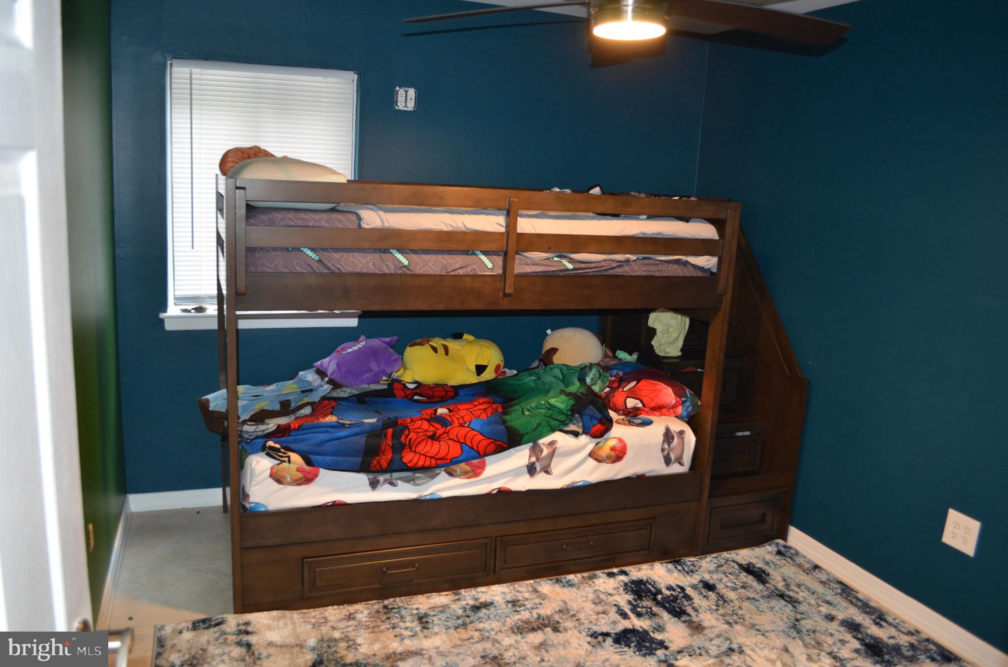 PAINTERS CROSSING - Residential