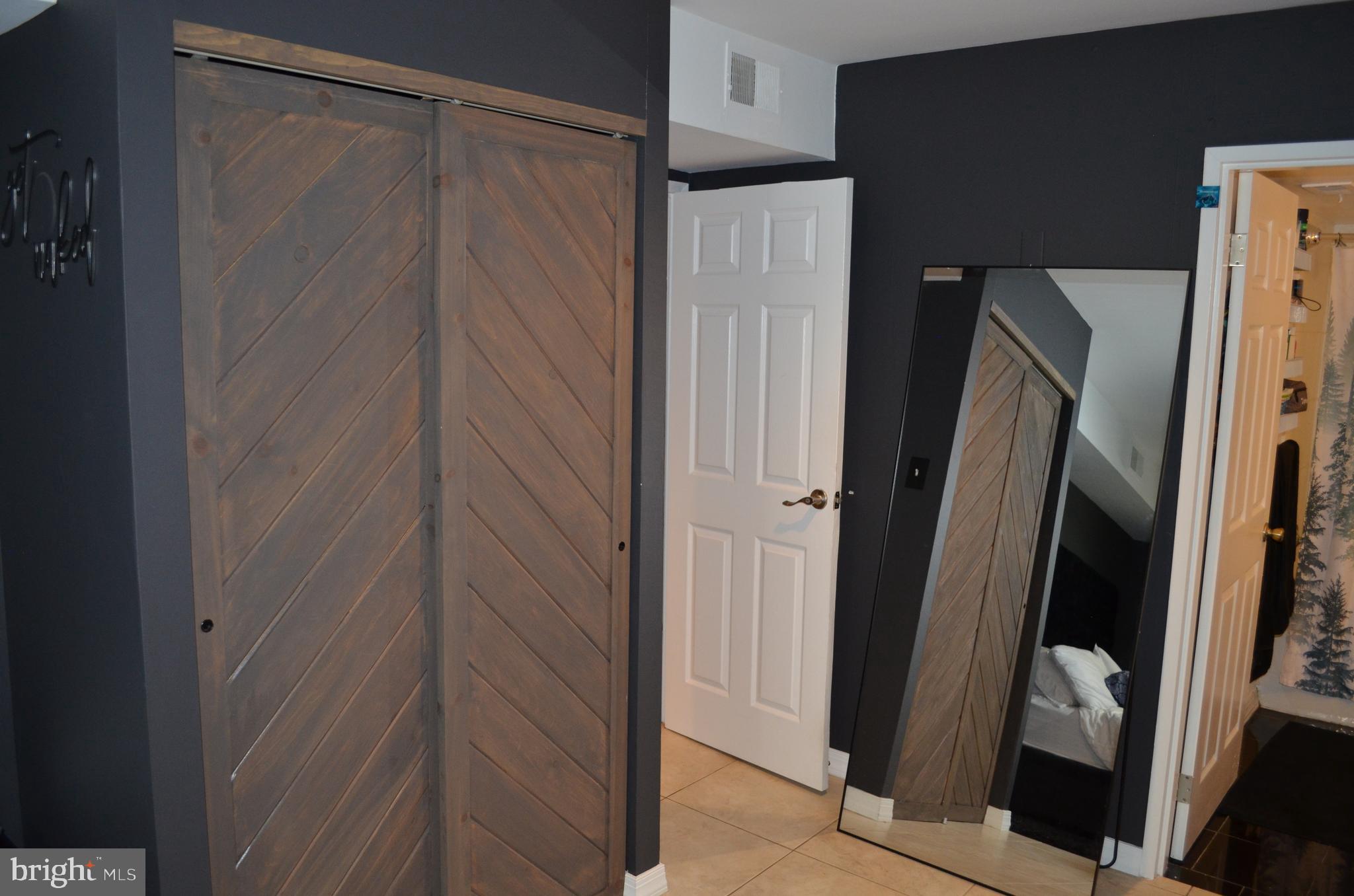 PAINTERS CROSSING - Residential