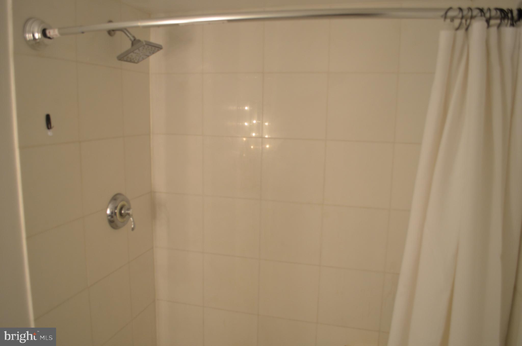 PAINTERS CROSSING - Residential