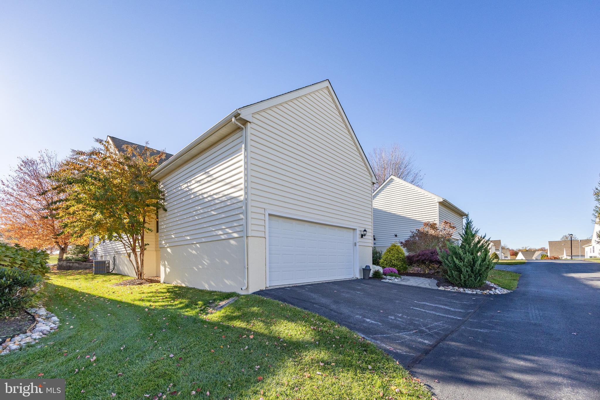 BRITTANY HILLS - Residential