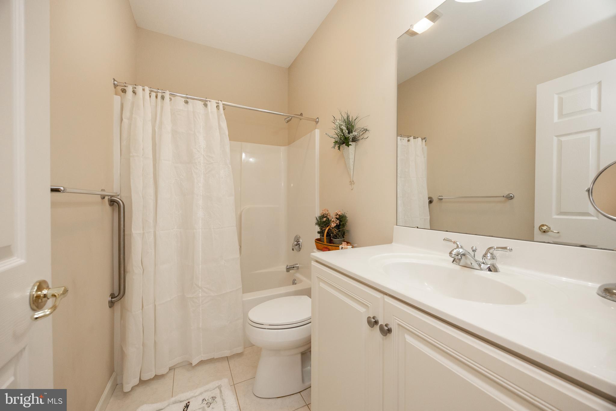 BRITTANY HILLS - Residential