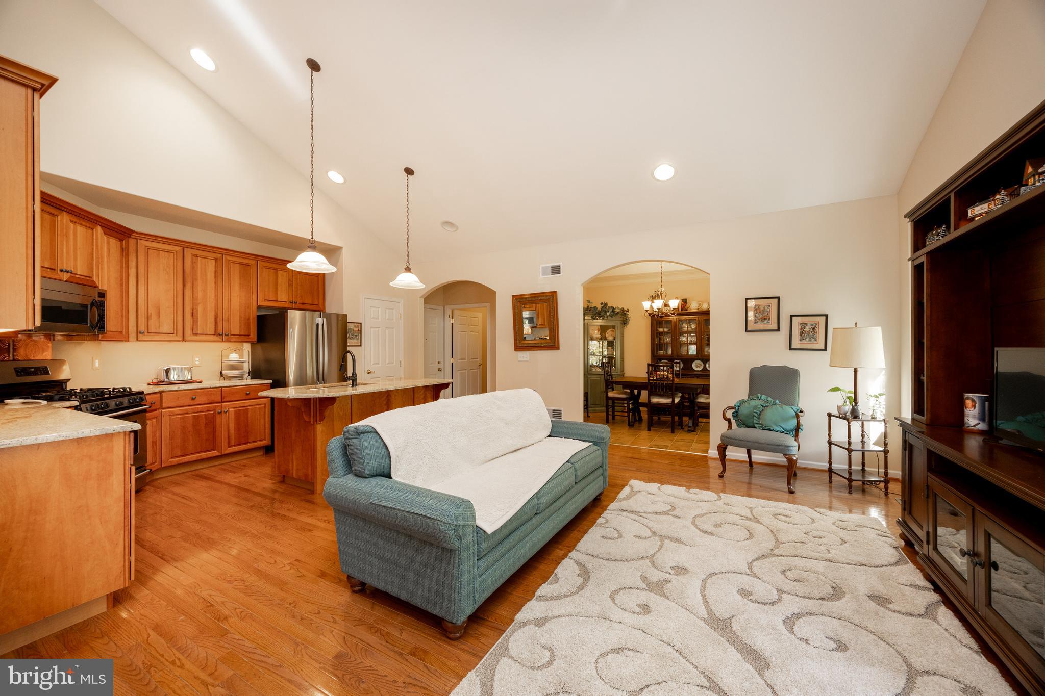 BRITTANY HILLS - Residential