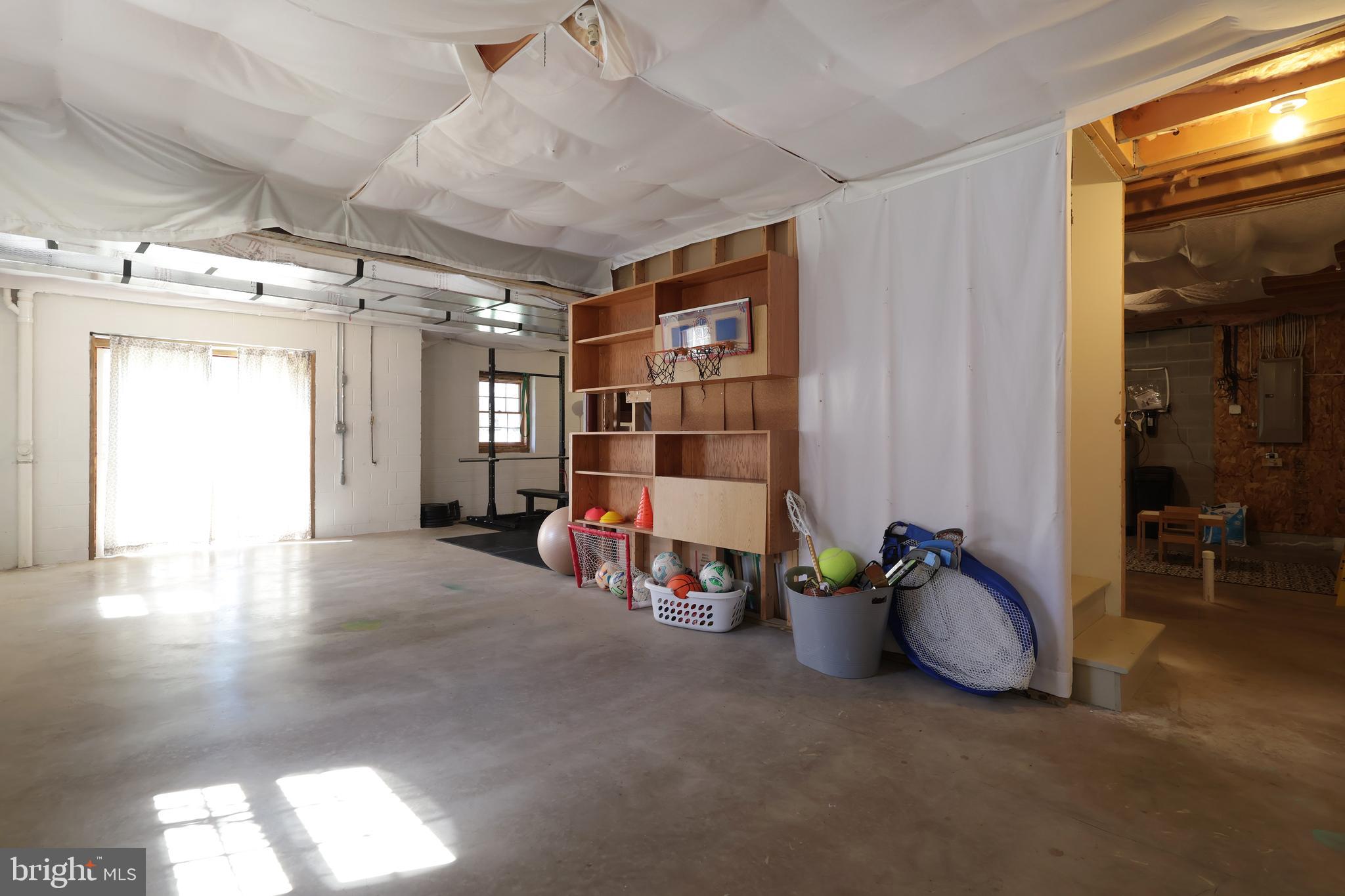 WESTFIELD - Residential