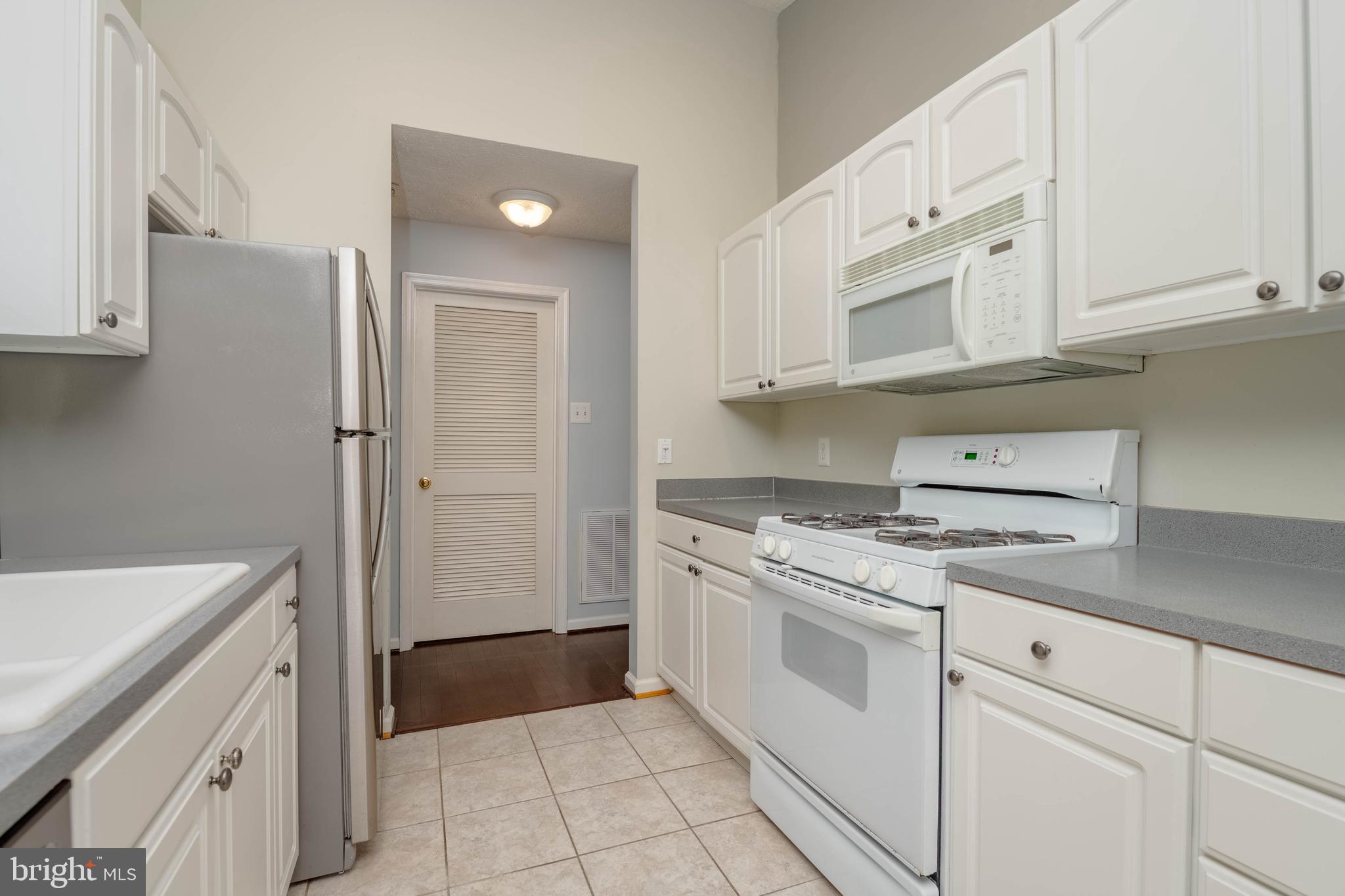 RIDERS RIDGE - Residential