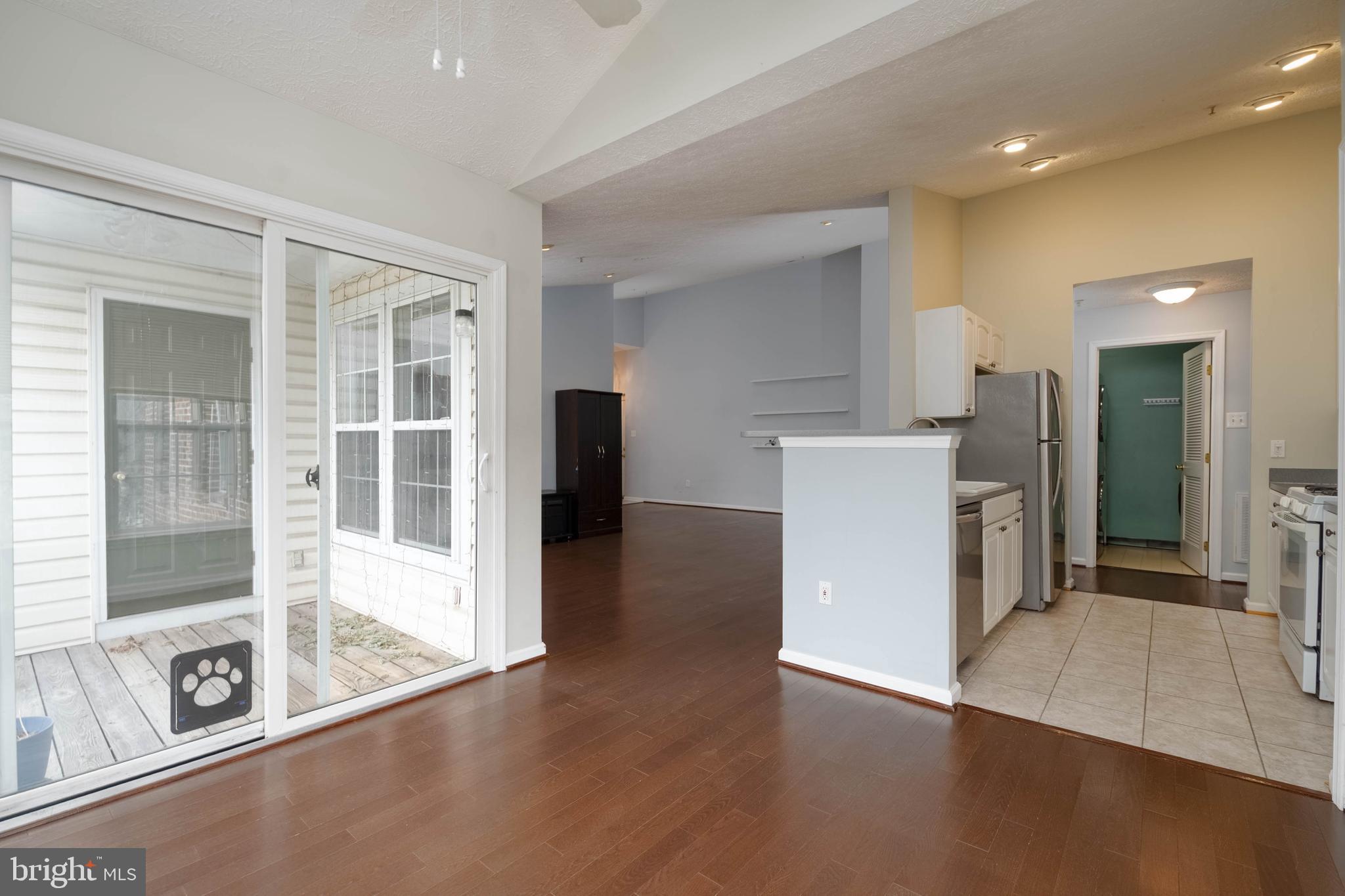 RIDERS RIDGE - Residential