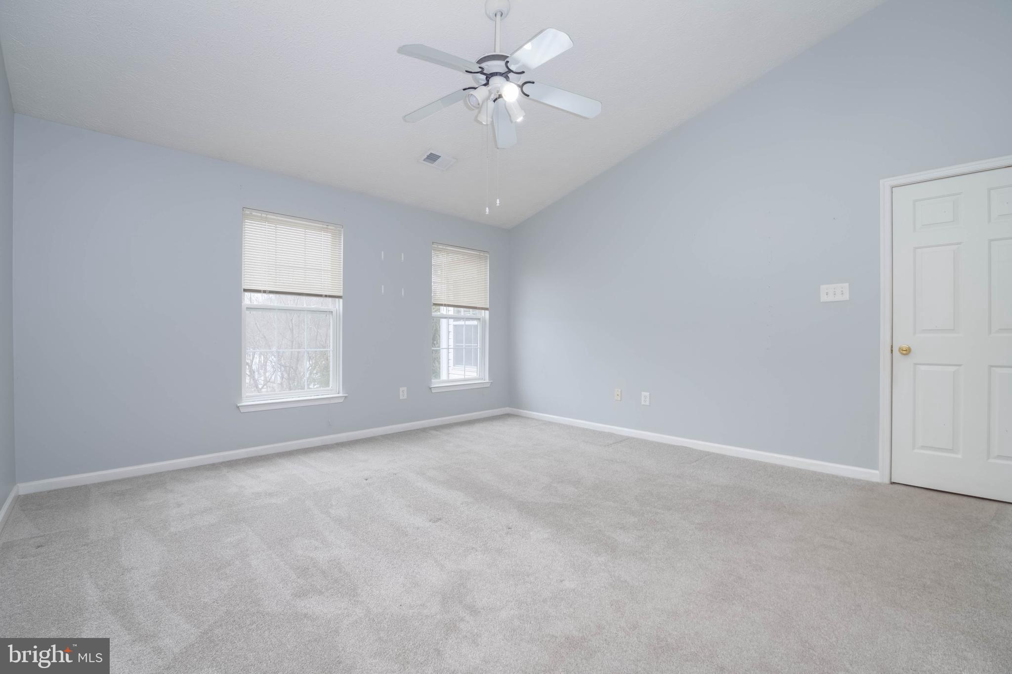 RIDERS RIDGE - Residential