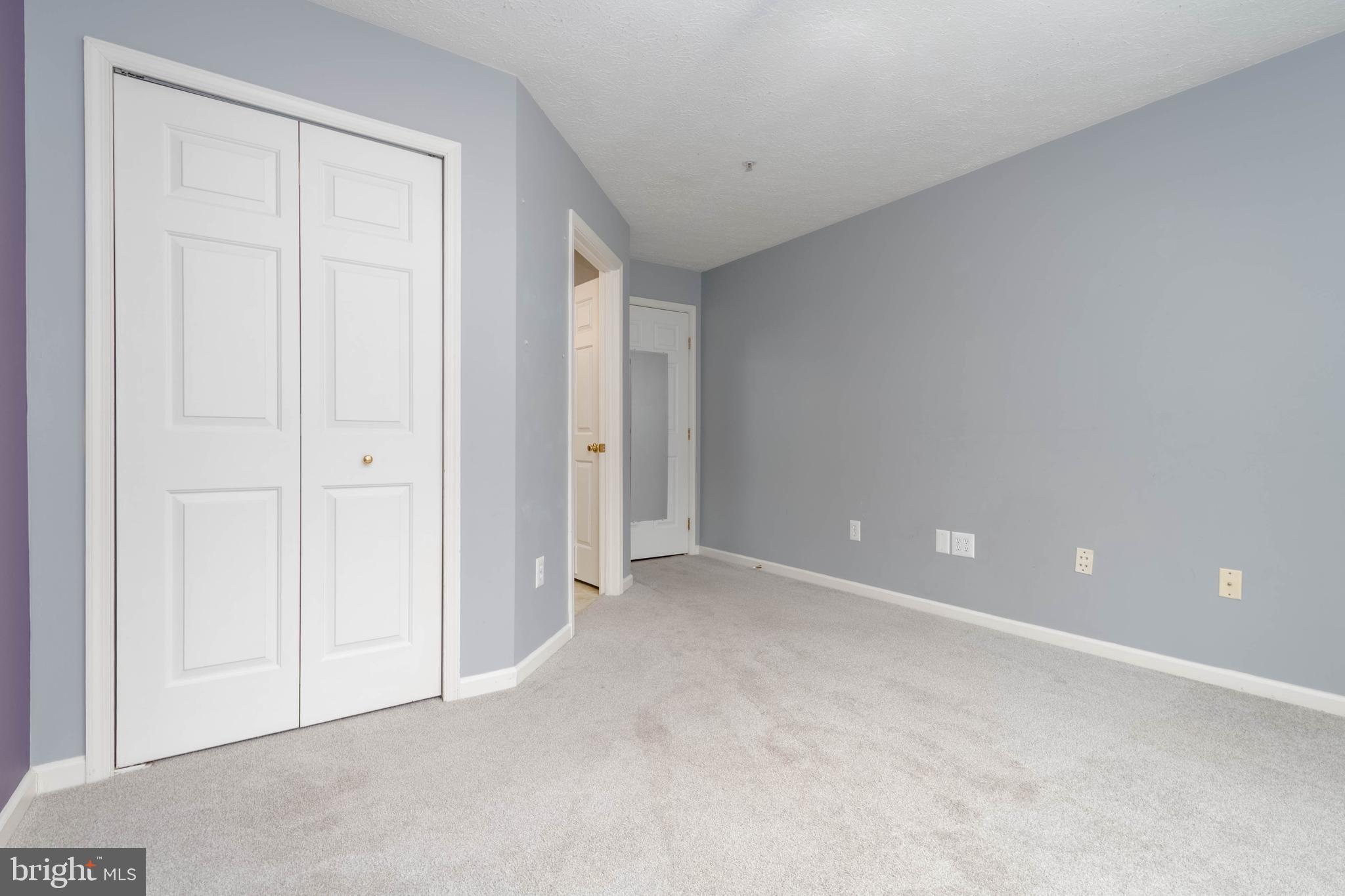 RIDERS RIDGE - Residential