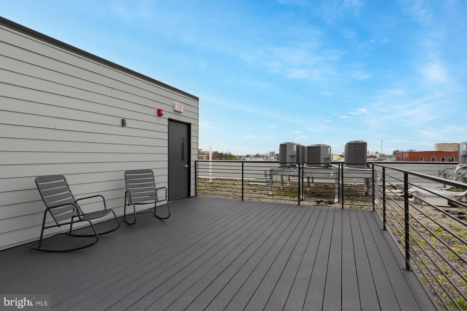 OLDE KENSINGTON - Residential Lease