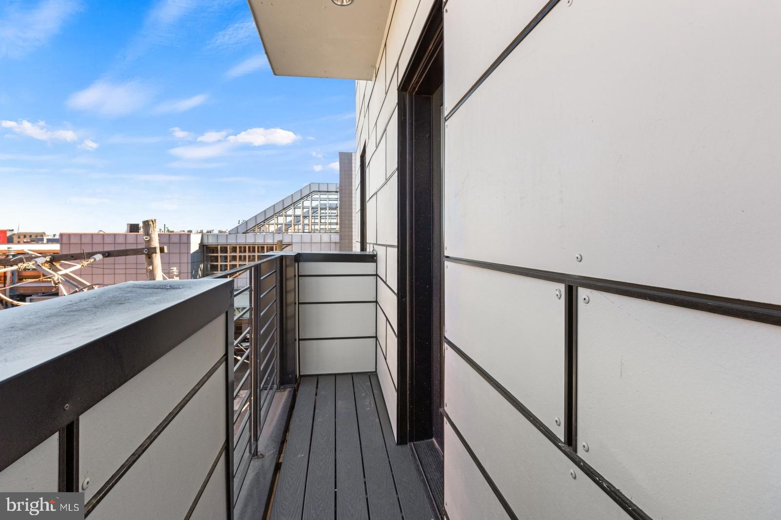 OLDE KENSINGTON - Residential Lease