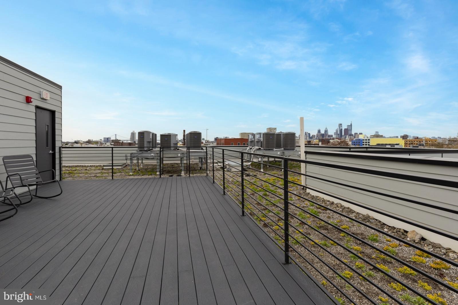 OLDE KENSINGTON - Residential Lease