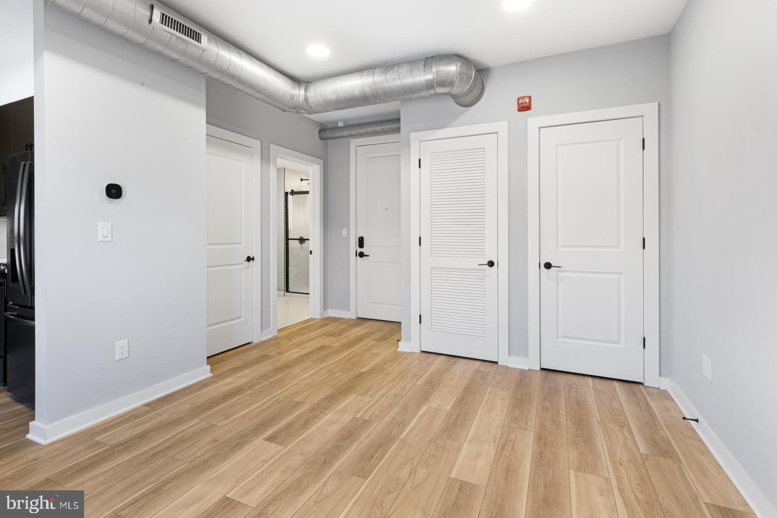 OLDE KENSINGTON - Residential Lease