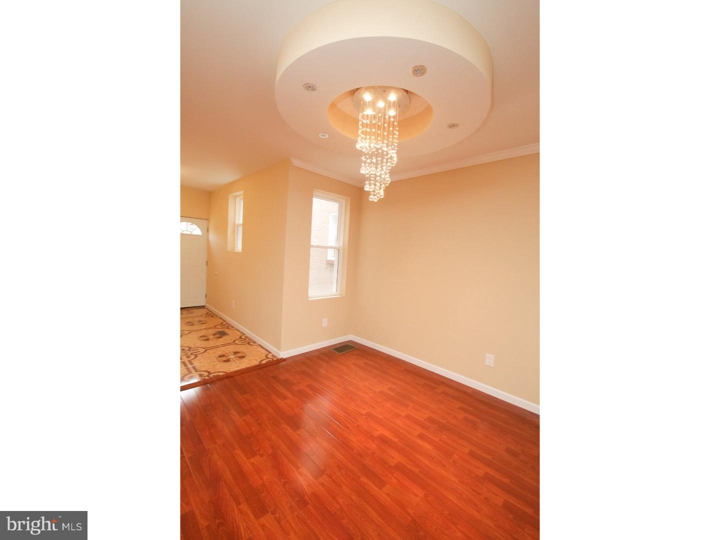 WEST OAK LANE - Residential