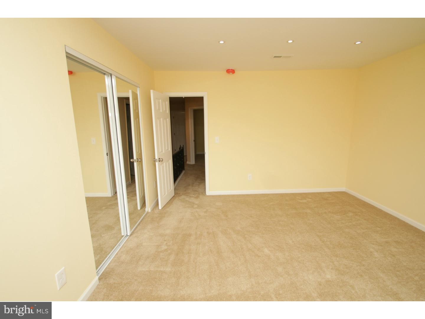 WEST OAK LANE - Residential