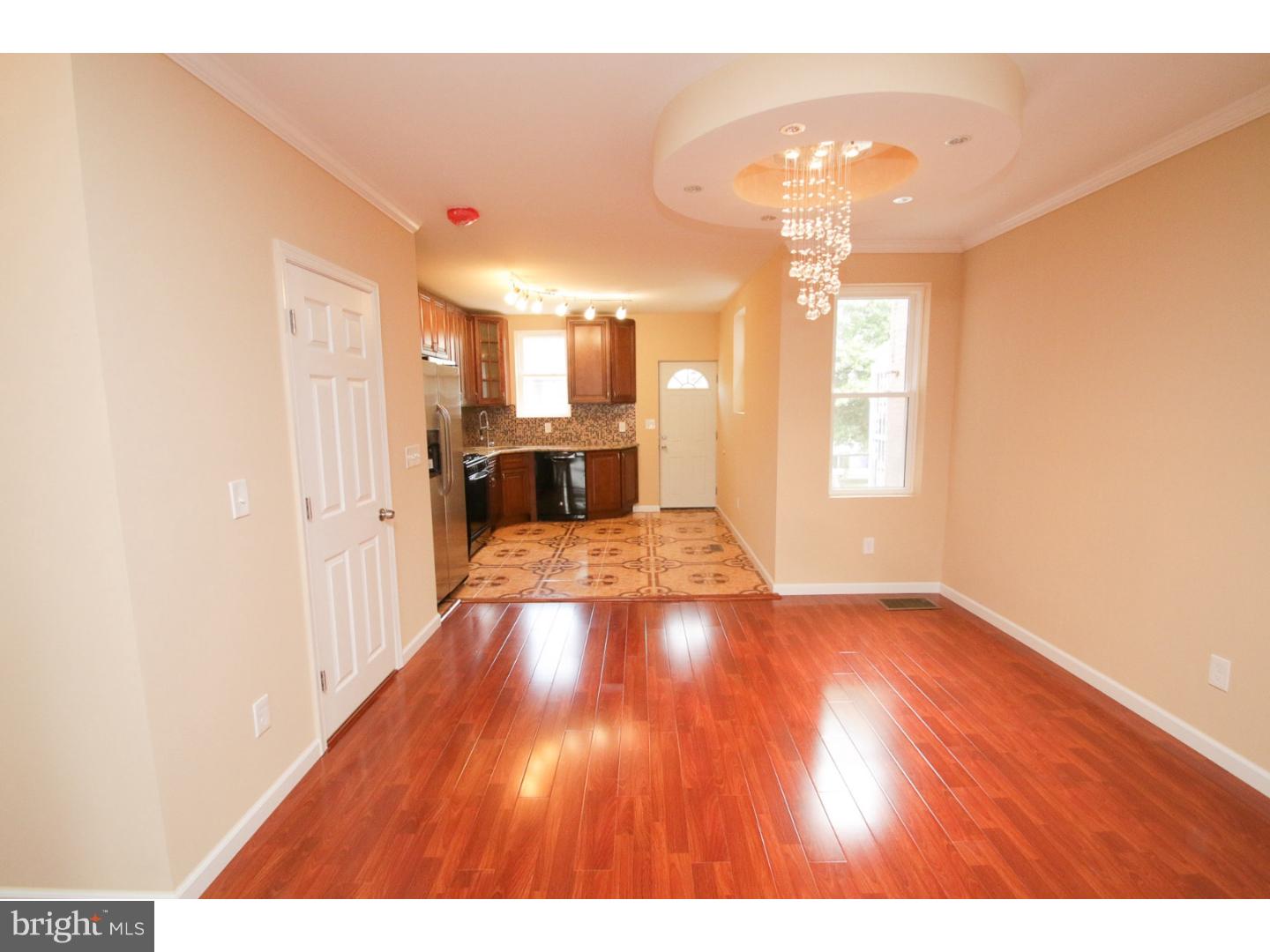 WEST OAK LANE - Residential