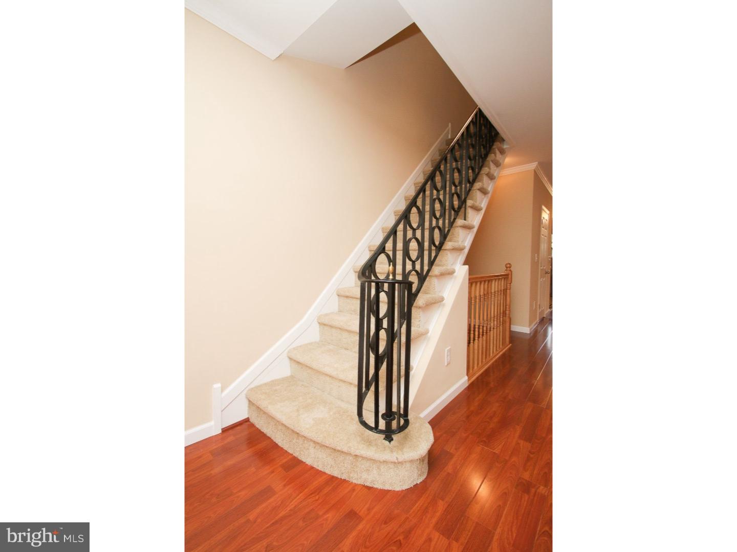 WEST OAK LANE - Residential