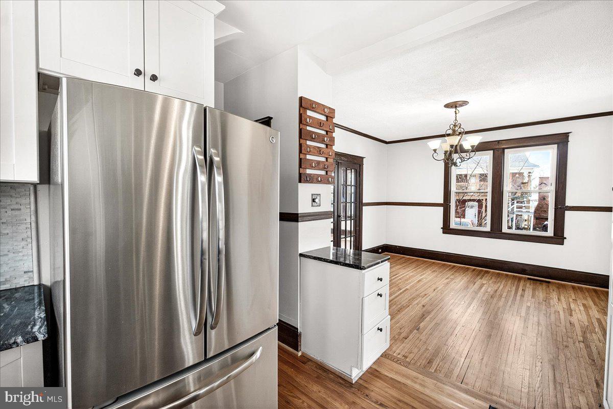 HALFWAY - Residential