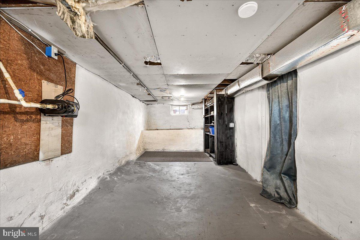 HALFWAY - Residential